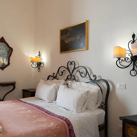 Giglio & Viola Borgia Apartment Florence Exterior photo